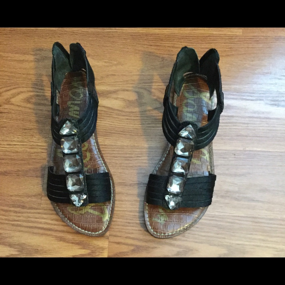 Women’s sandals